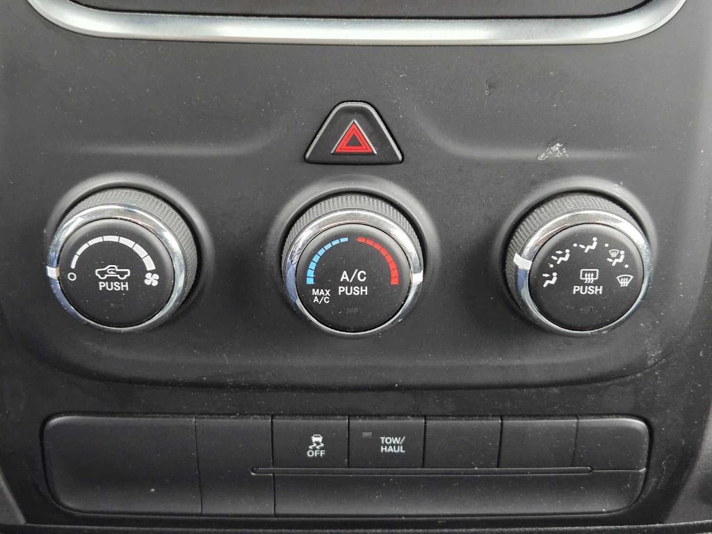 used 2019 Ram 1500 Classic car, priced at $20,977