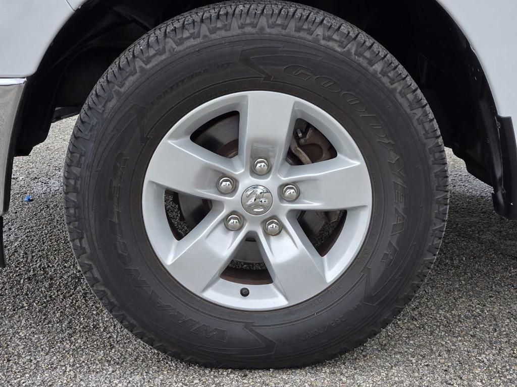 used 2019 Ram 1500 Classic car, priced at $20,977