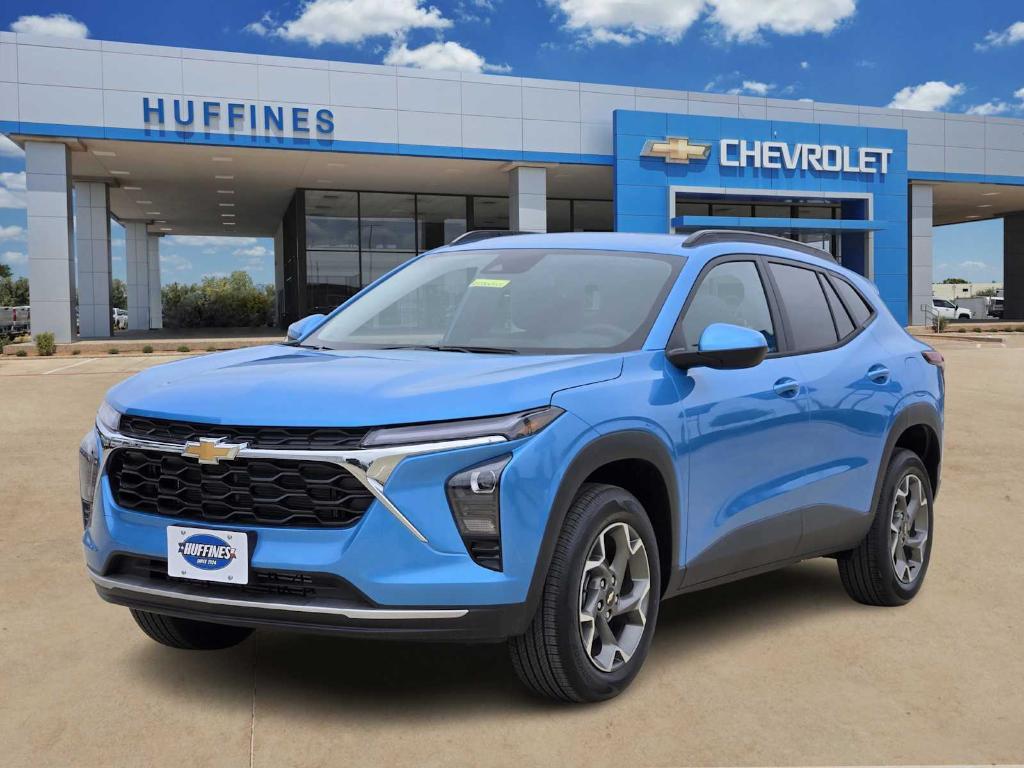 new 2025 Chevrolet Trax car, priced at $25,880