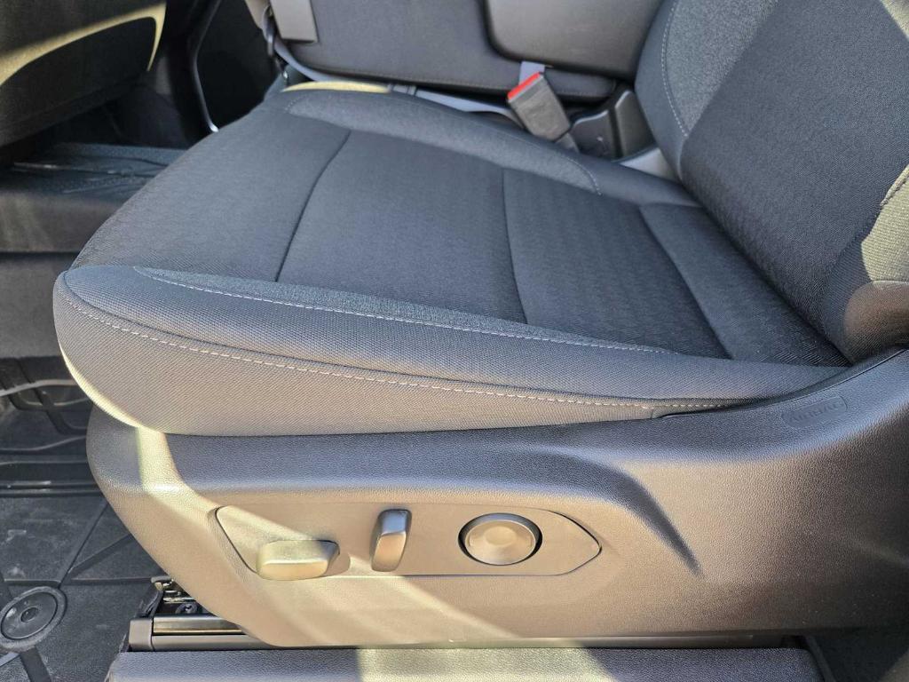 new 2026 Chevrolet Silverado 1500 car, priced at $45,465