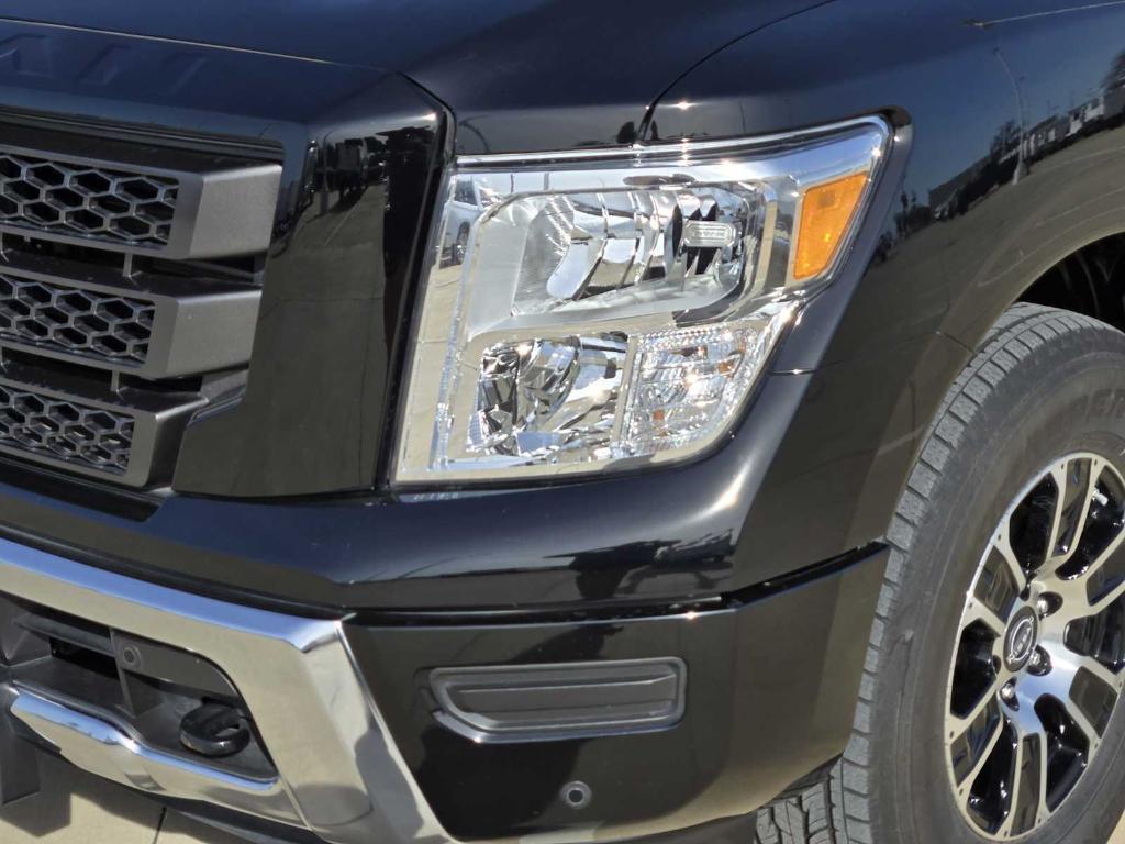used 2024 Nissan Titan car, priced at $37,477