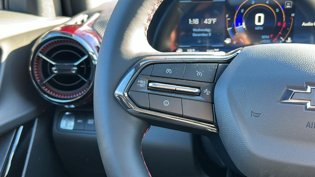 new 2026 Chevrolet Equinox car, priced at $41,595