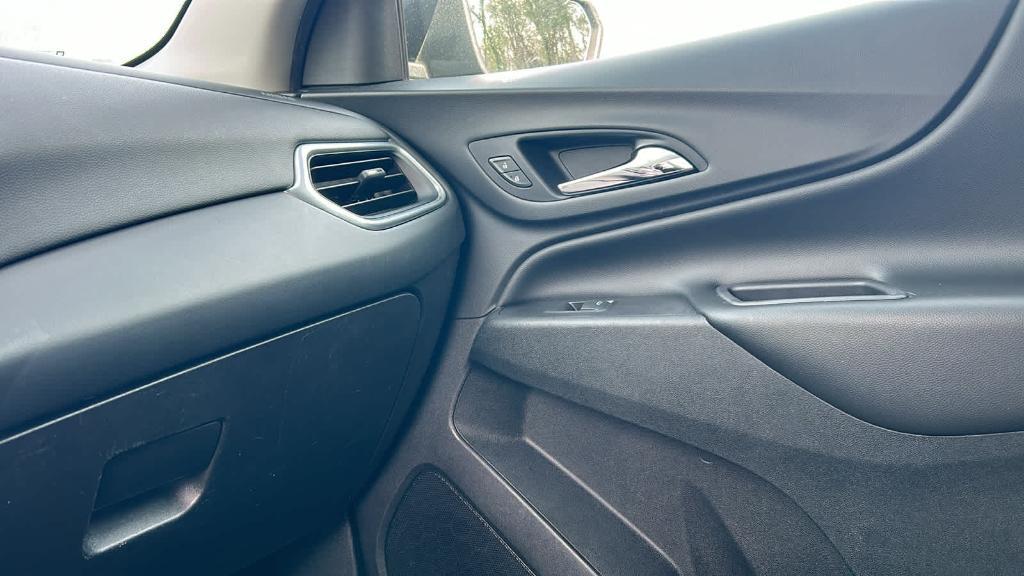 used 2019 Chevrolet Equinox car, priced at $15,990