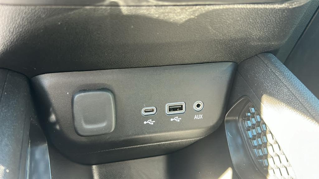 used 2022 Chevrolet TrailBlazer car, priced at $23,990