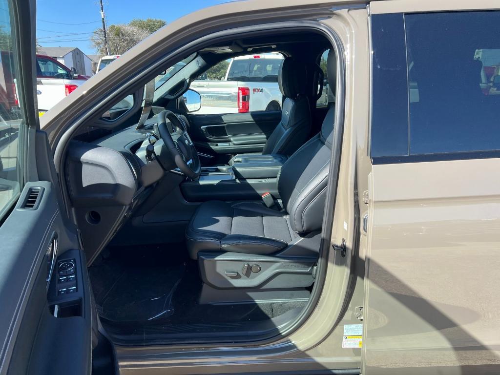 new 2026 Ford Expedition car, priced at $78,615