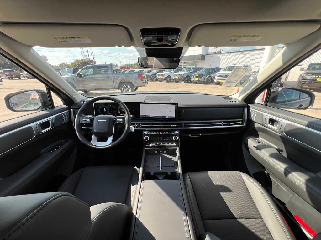 new 2025 Hyundai Santa Fe car, priced at $40,907
