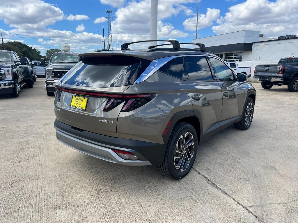 new 2025 Hyundai TUCSON Hybrid car, priced at $39,920