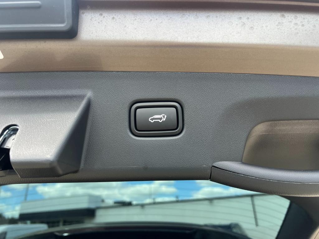 new 2025 Hyundai TUCSON Hybrid car, priced at $39,920