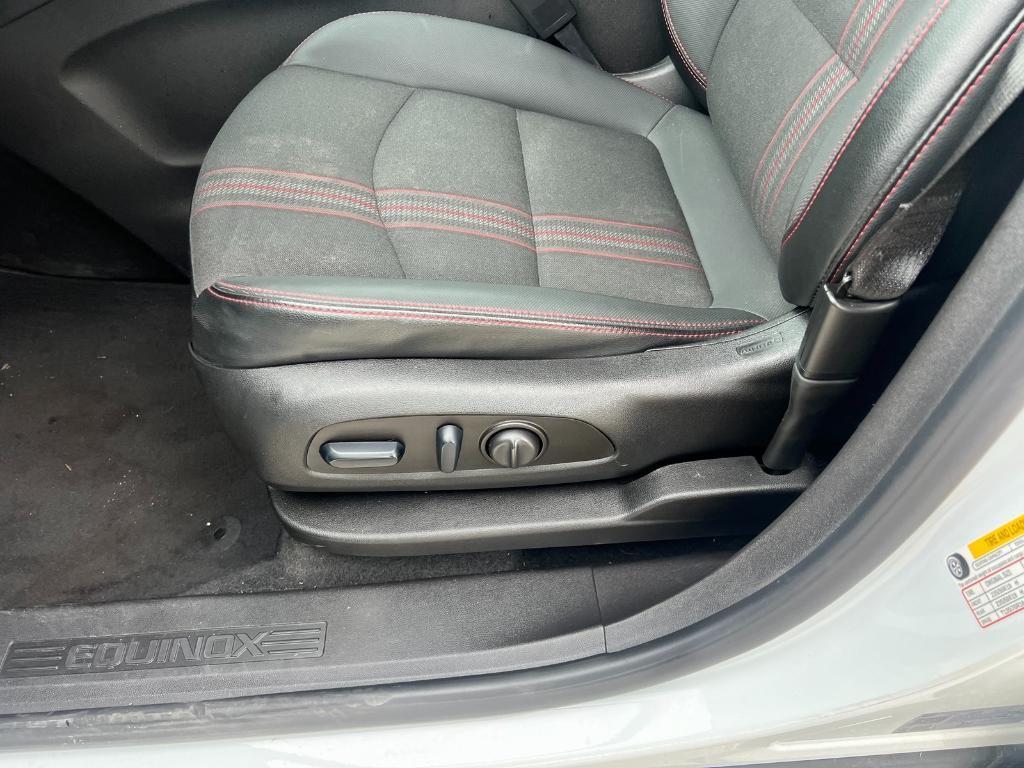 used 2023 Chevrolet Equinox car, priced at $19,935