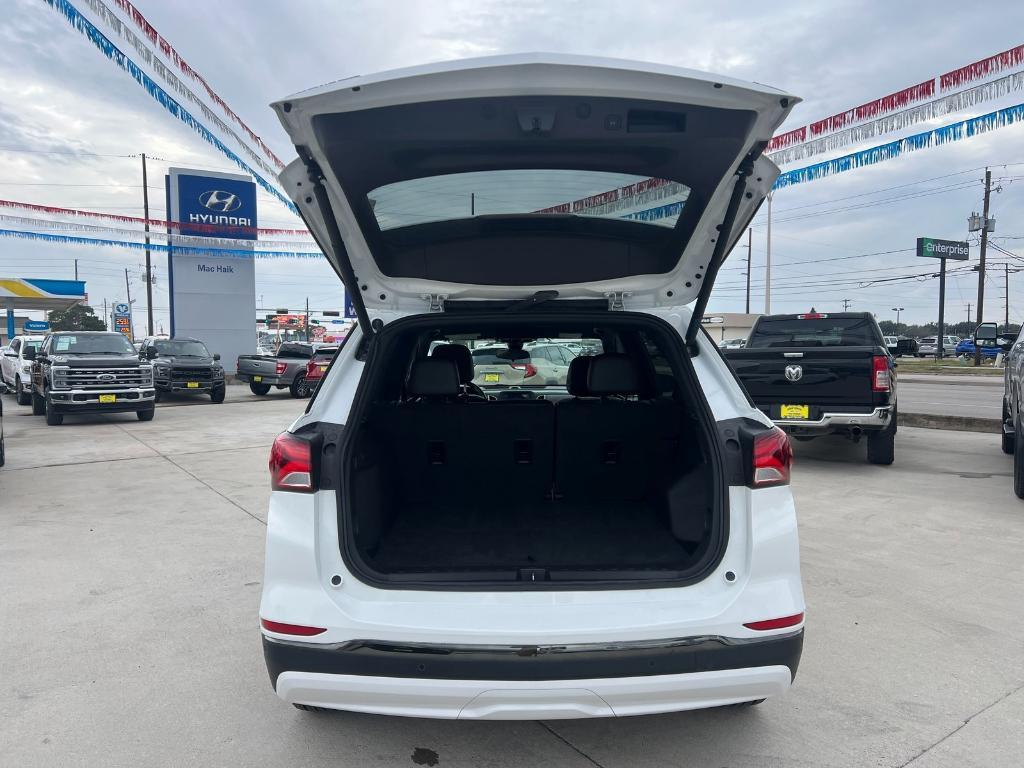 used 2023 Chevrolet Equinox car, priced at $19,935