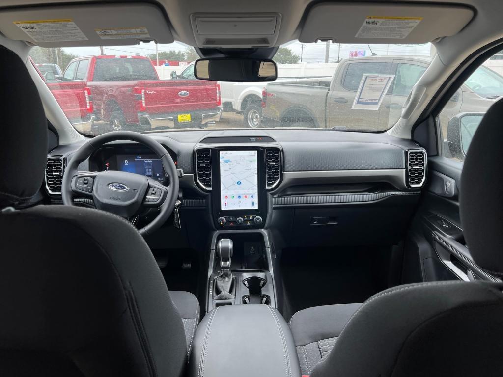 new 2025 Ford Ranger car, priced at $32,200