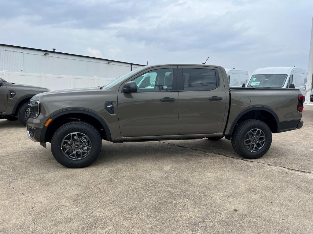 new 2025 Ford Ranger car, priced at $32,200