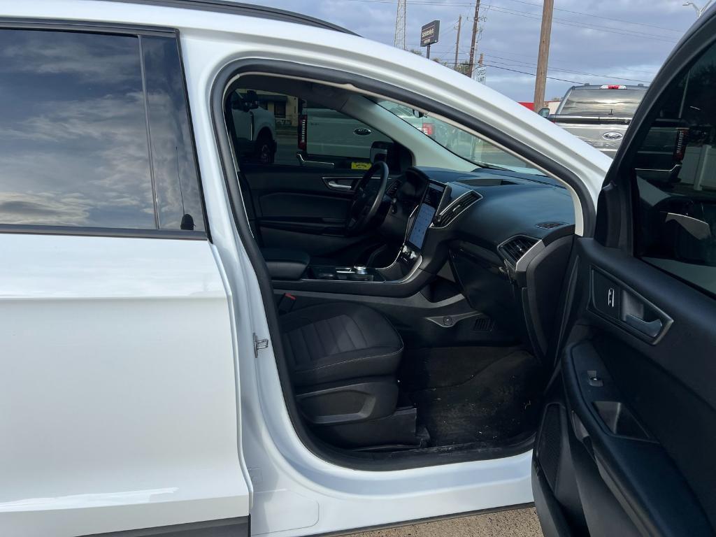 used 2022 Ford Edge car, priced at $20,317