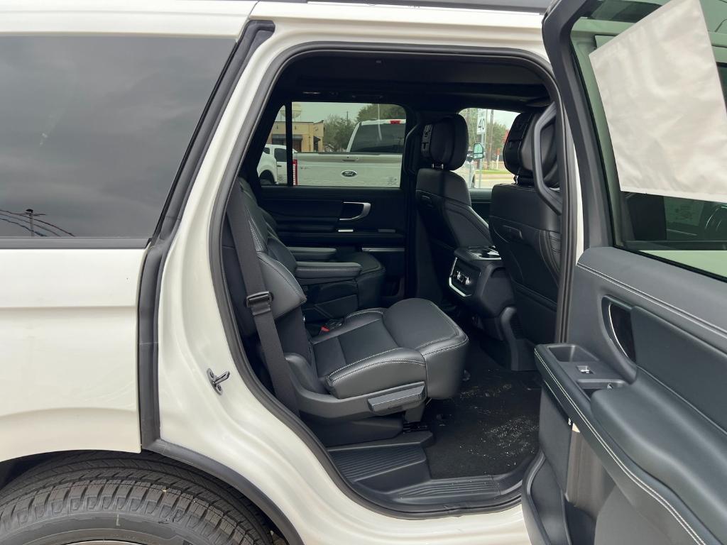 new 2026 Ford Expedition car, priced at $79,115