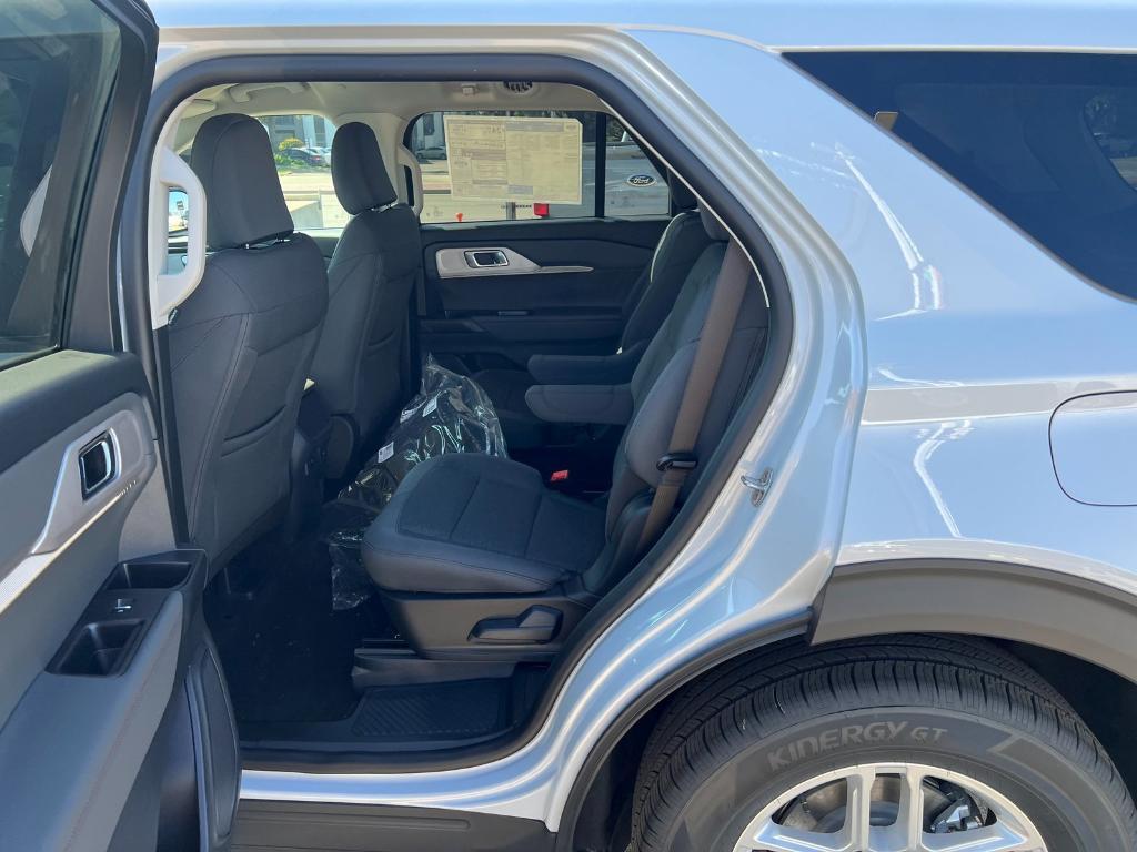 new 2026 Ford Explorer car, priced at $42,280