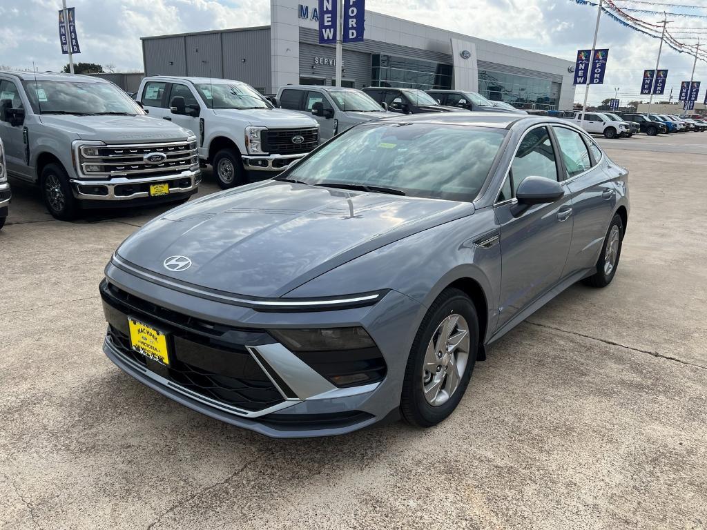 new 2026 Hyundai Sonata car, priced at $28,173