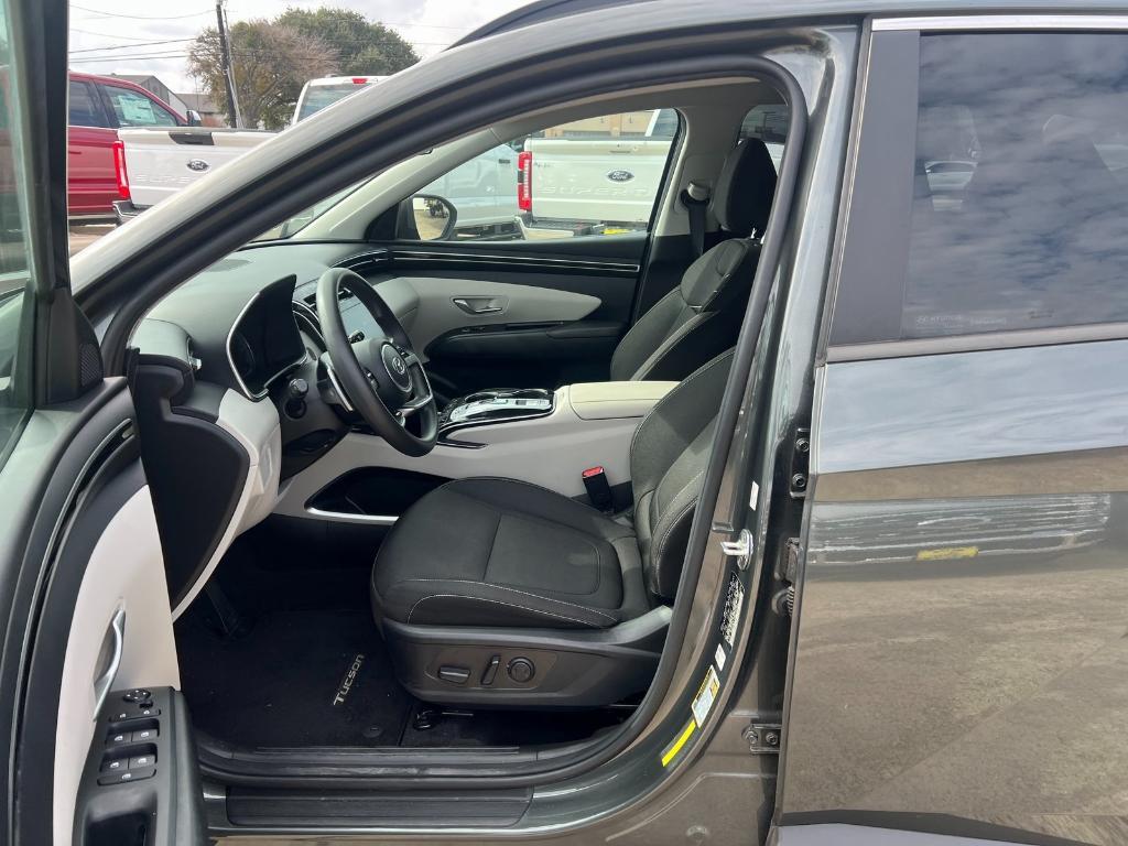 used 2022 Hyundai TUCSON Hybrid car, priced at $18,930