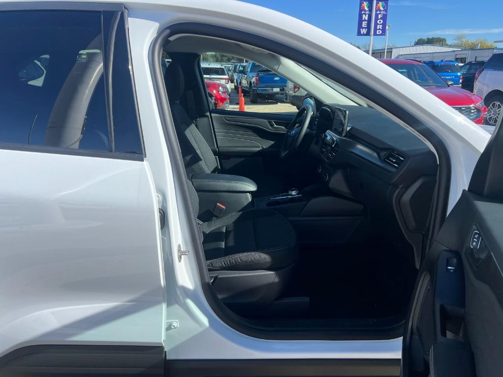 new 2026 Ford Escape car, priced at $26,345