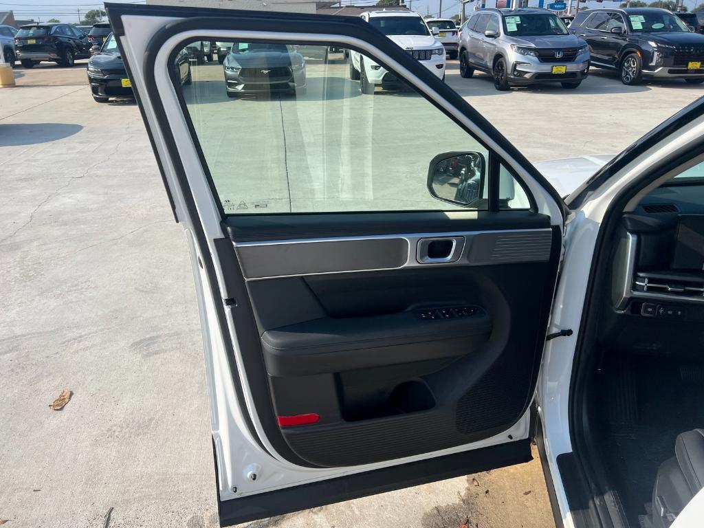 new 2026 Hyundai Santa Fe car, priced at $39,401