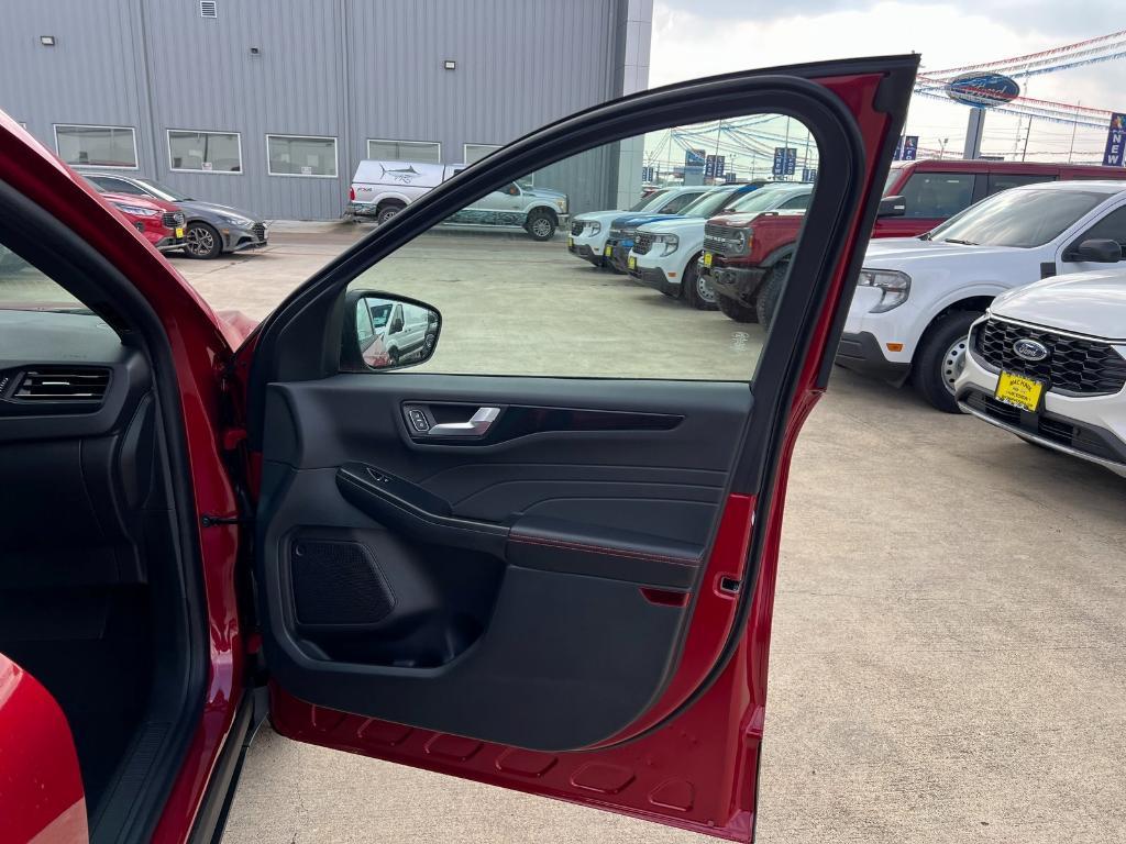 new 2026 Ford Escape car, priced at $29,520