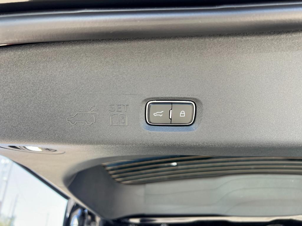 new 2026 Ford Expedition car, priced at $68,775