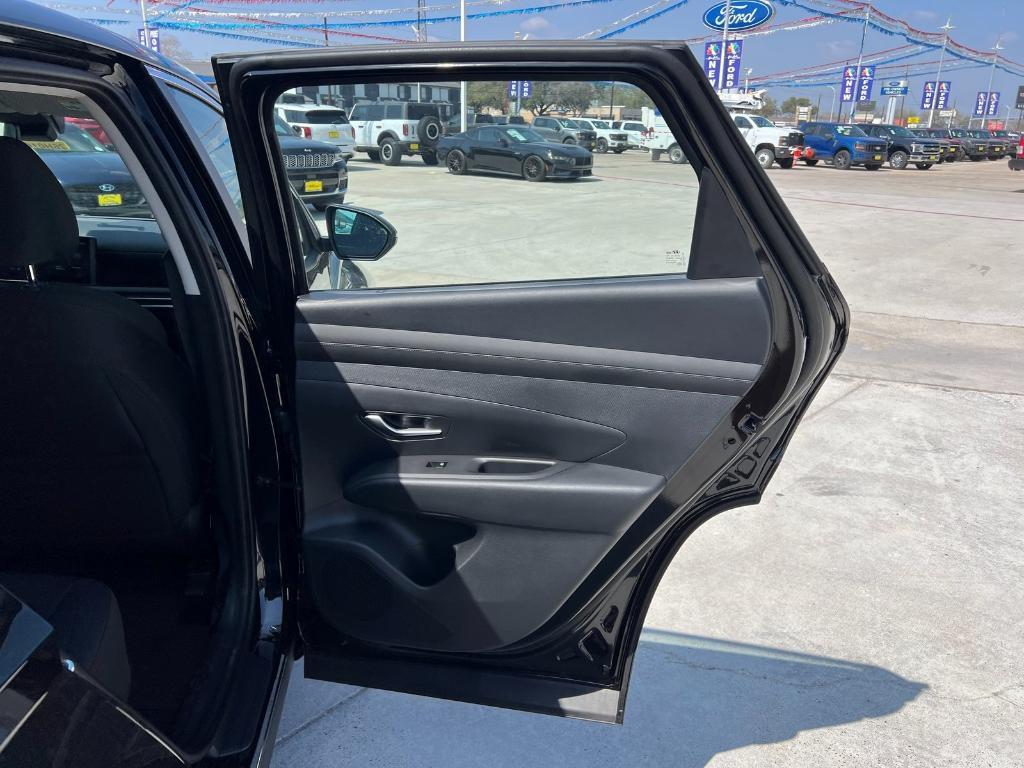 new 2026 Hyundai TUCSON Hybrid car, priced at $34,615