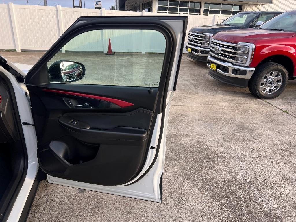 used 2025 Chevrolet TrailBlazer car, priced at $24,959