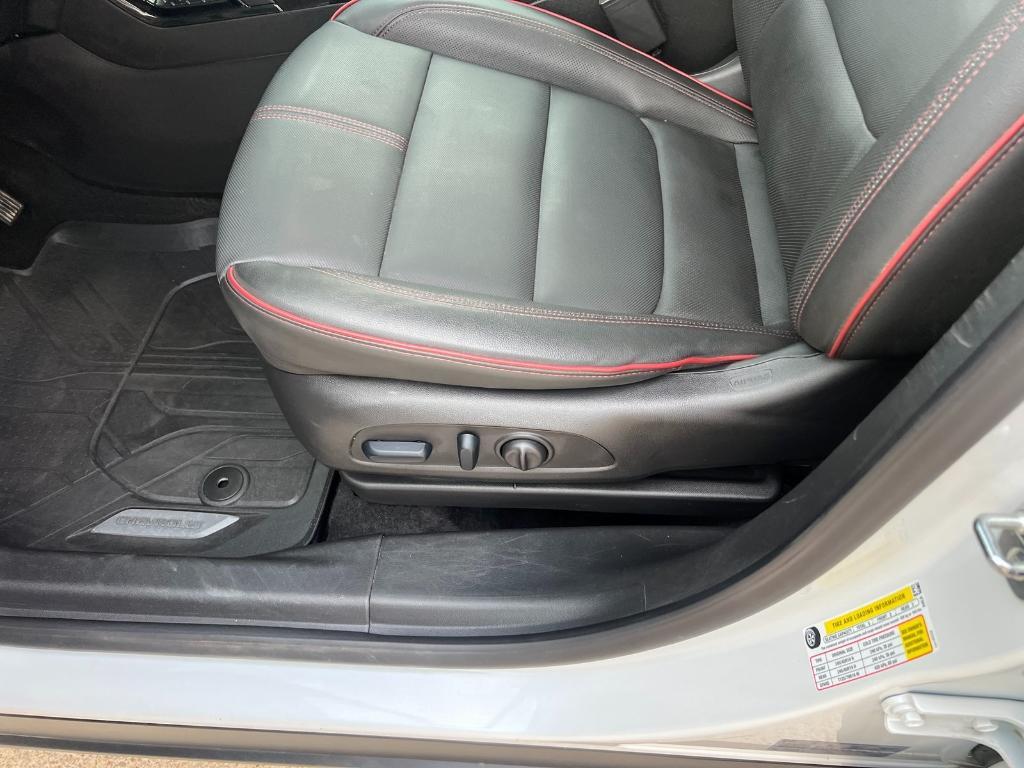 used 2025 Chevrolet TrailBlazer car, priced at $24,959