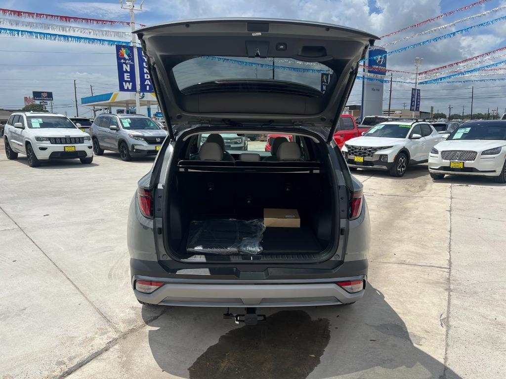 new 2026 Hyundai Tucson car, priced at $32,361