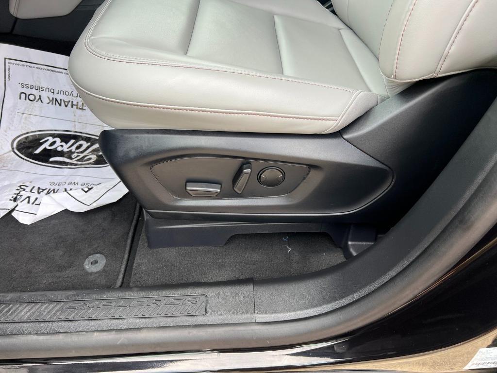 new 2026 Ford Explorer car, priced at $39,425