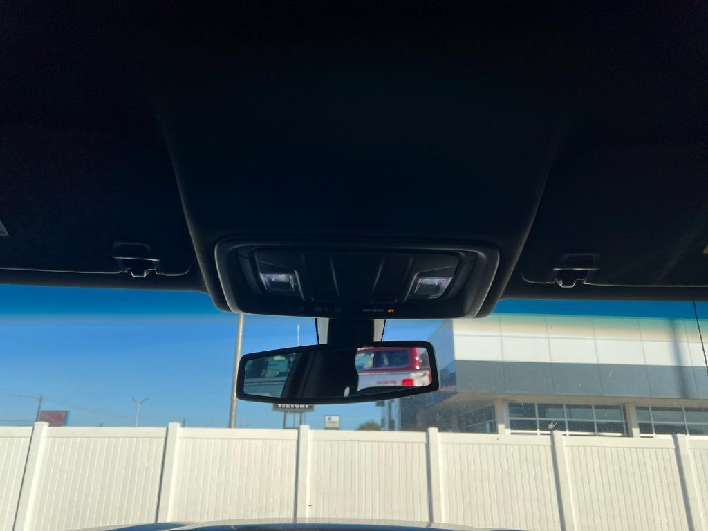 used 2021 GMC Sierra 1500 car, priced at $33,971