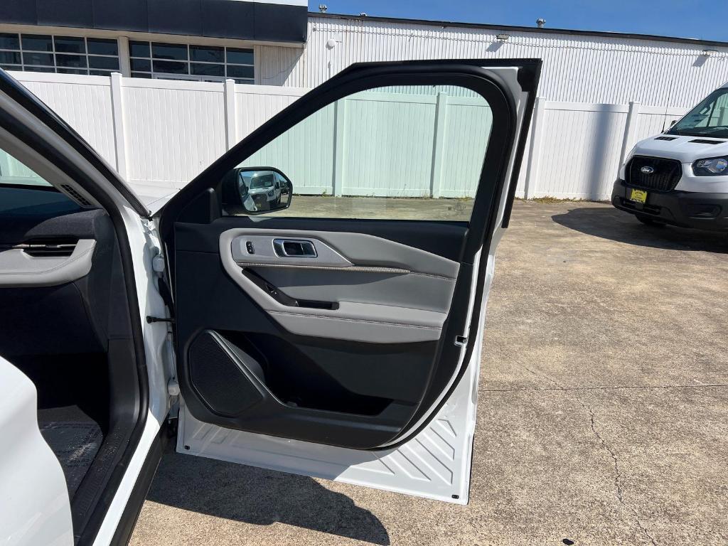 new 2026 Ford Explorer car, priced at $40,620