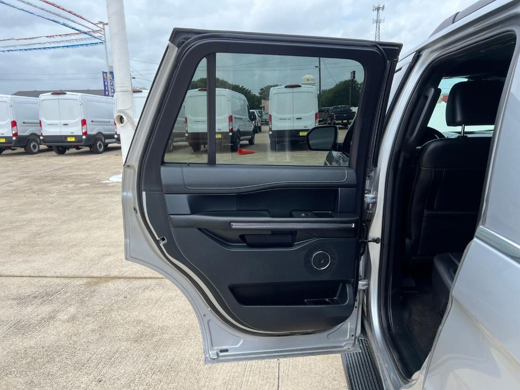 used 2021 Ford Expedition car, priced at $32,090