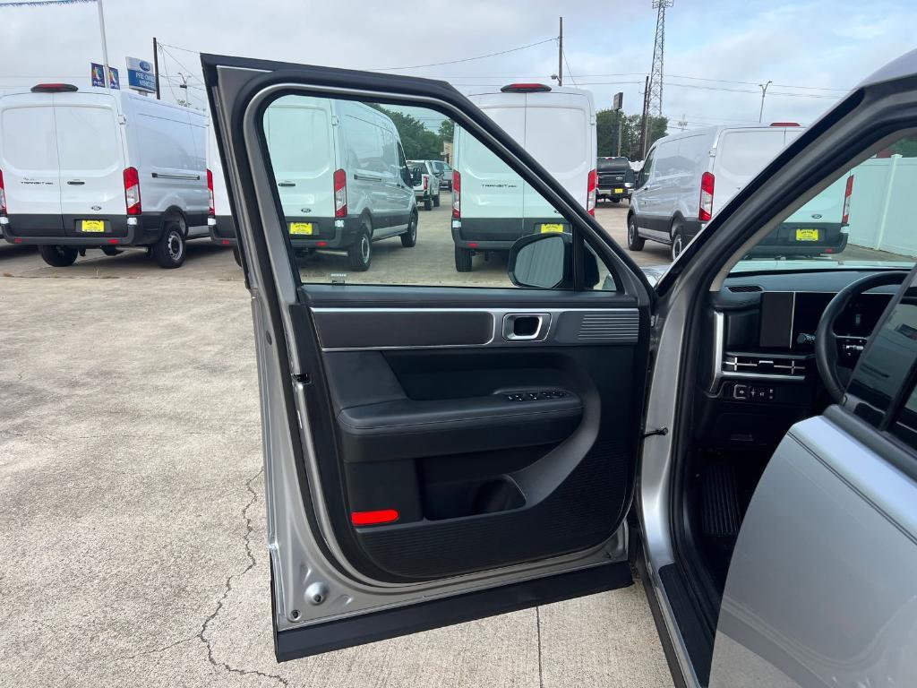 used 2024 Hyundai Santa Fe car, priced at $31,722