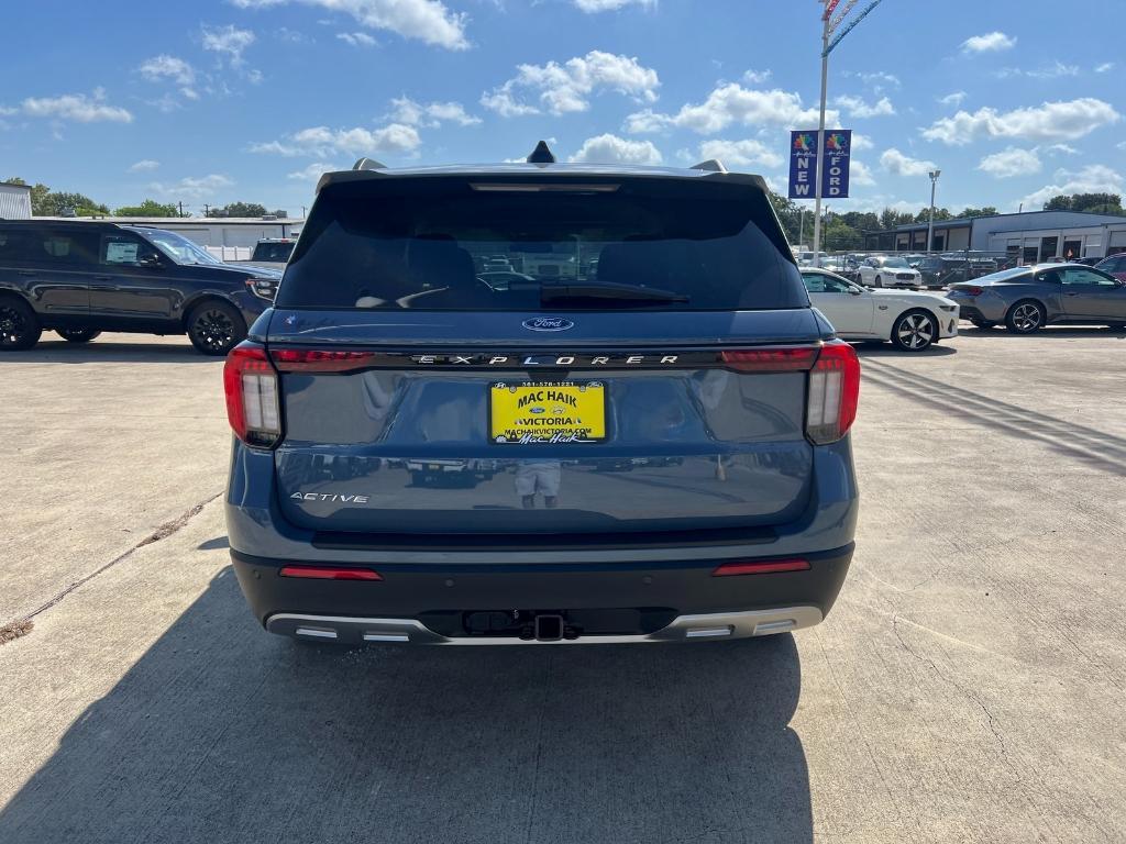new 2025 Ford Explorer car, priced at $37,760