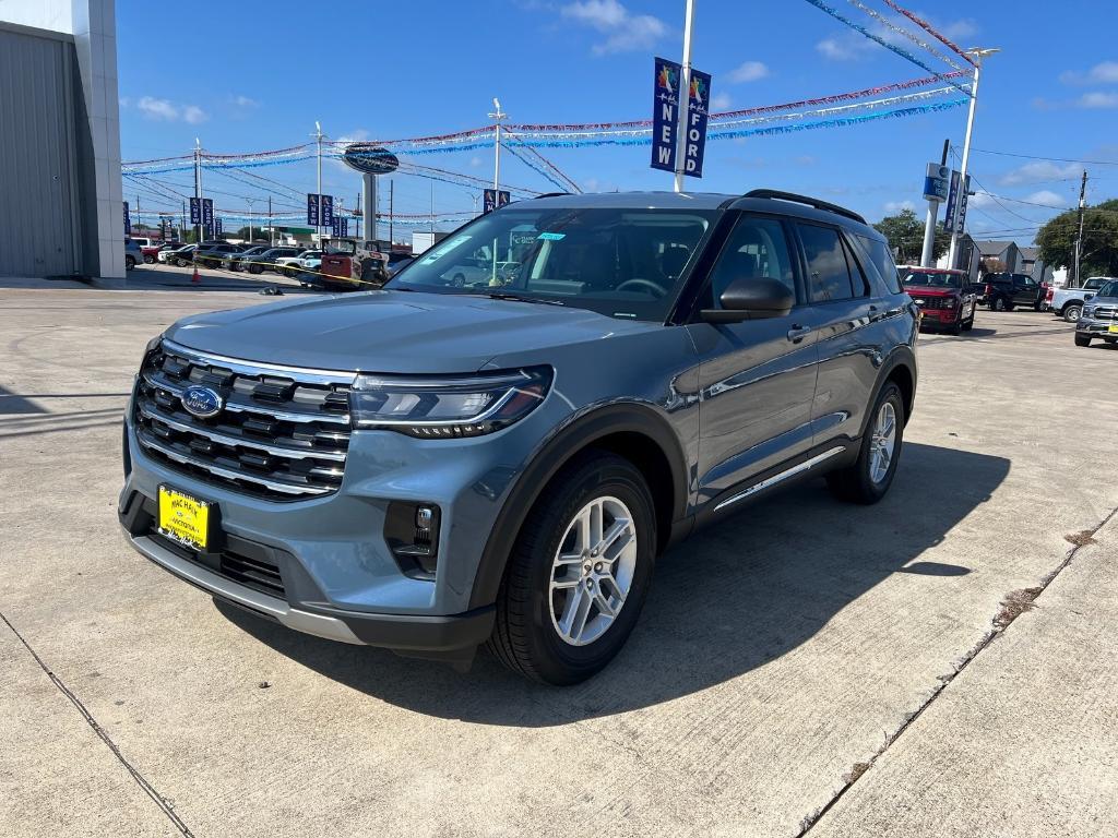 new 2025 Ford Explorer car, priced at $37,760