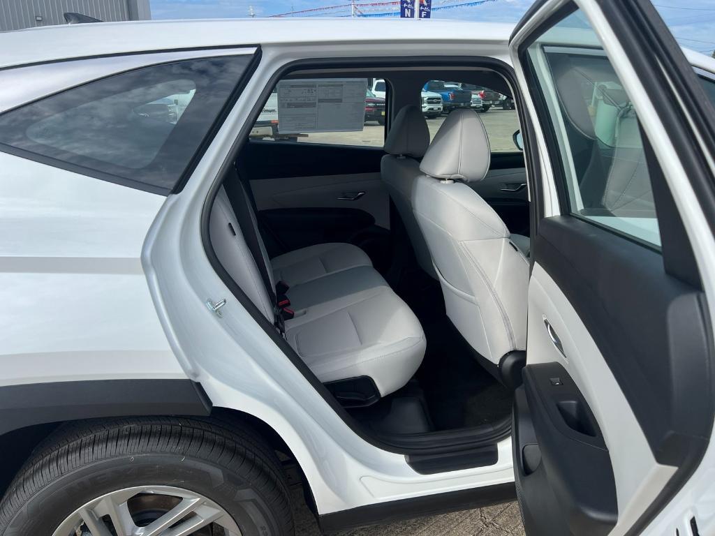 new 2025 Hyundai Tucson car, priced at $27,320