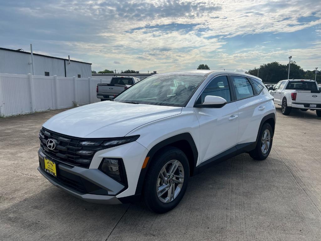 new 2025 Hyundai Tucson car, priced at $27,320