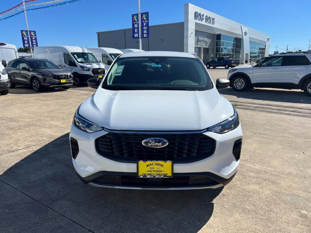 new 2026 Ford Escape car, priced at $28,180