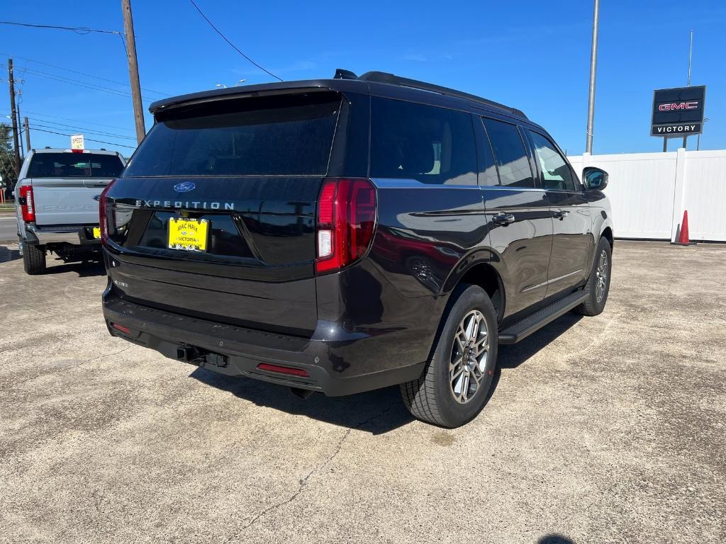 new 2025 Ford Expedition car, priced at $63,840