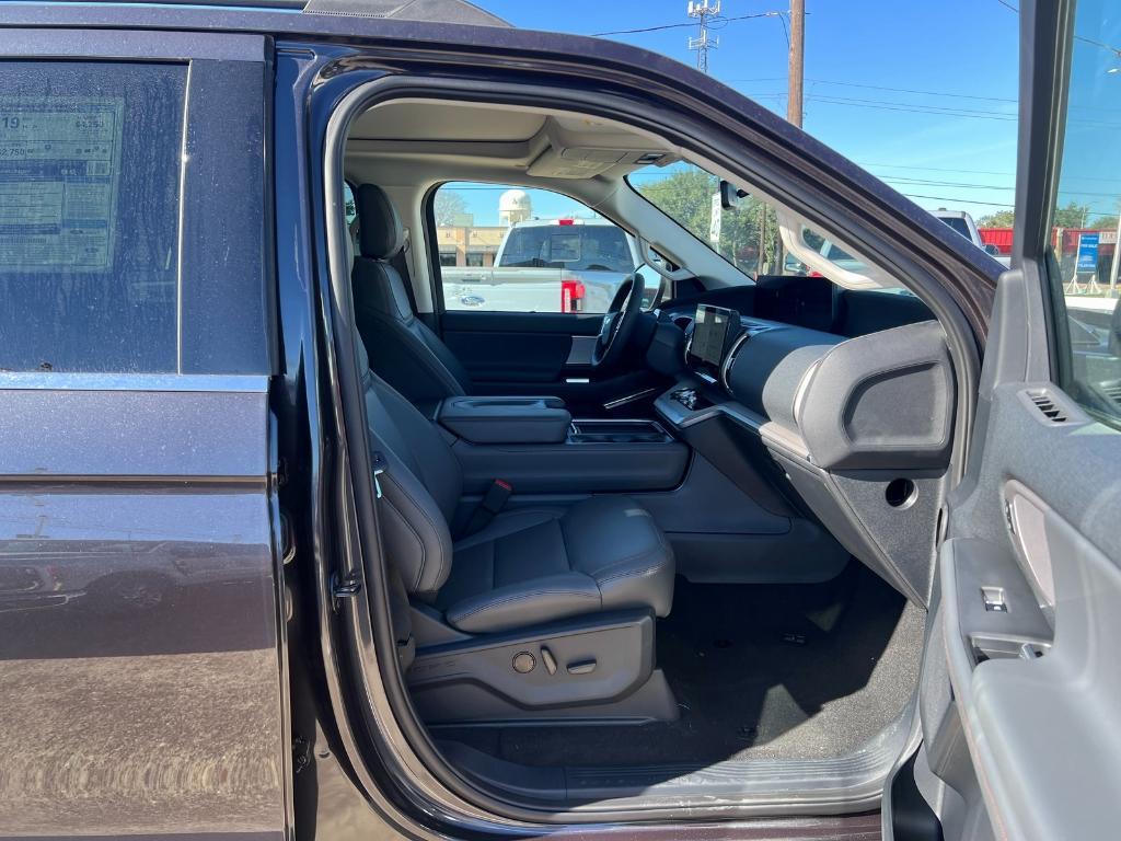 new 2025 Ford Expedition car, priced at $63,840