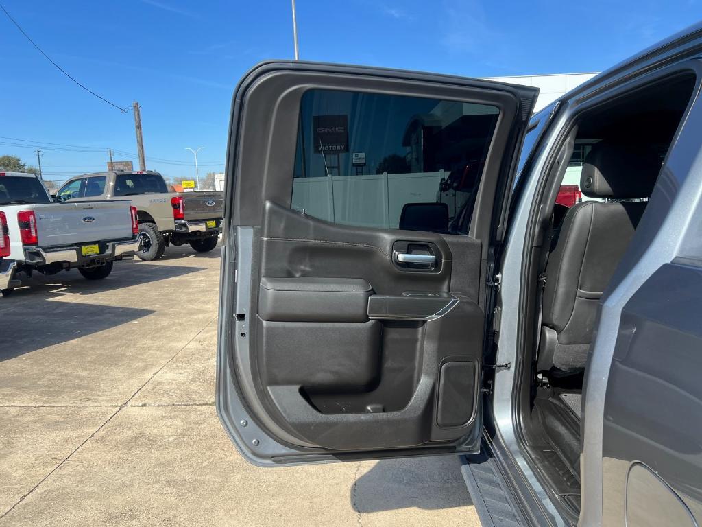 used 2021 GMC Sierra 1500 car, priced at $30,747