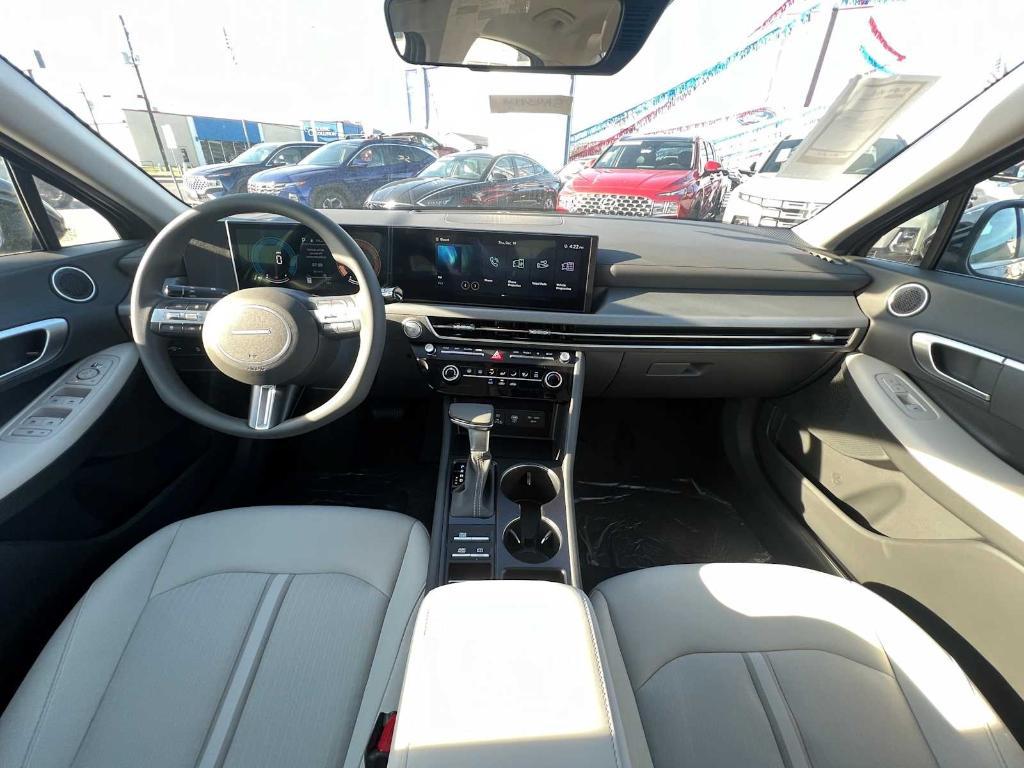 new 2025 Hyundai Sonata car, priced at $24,259