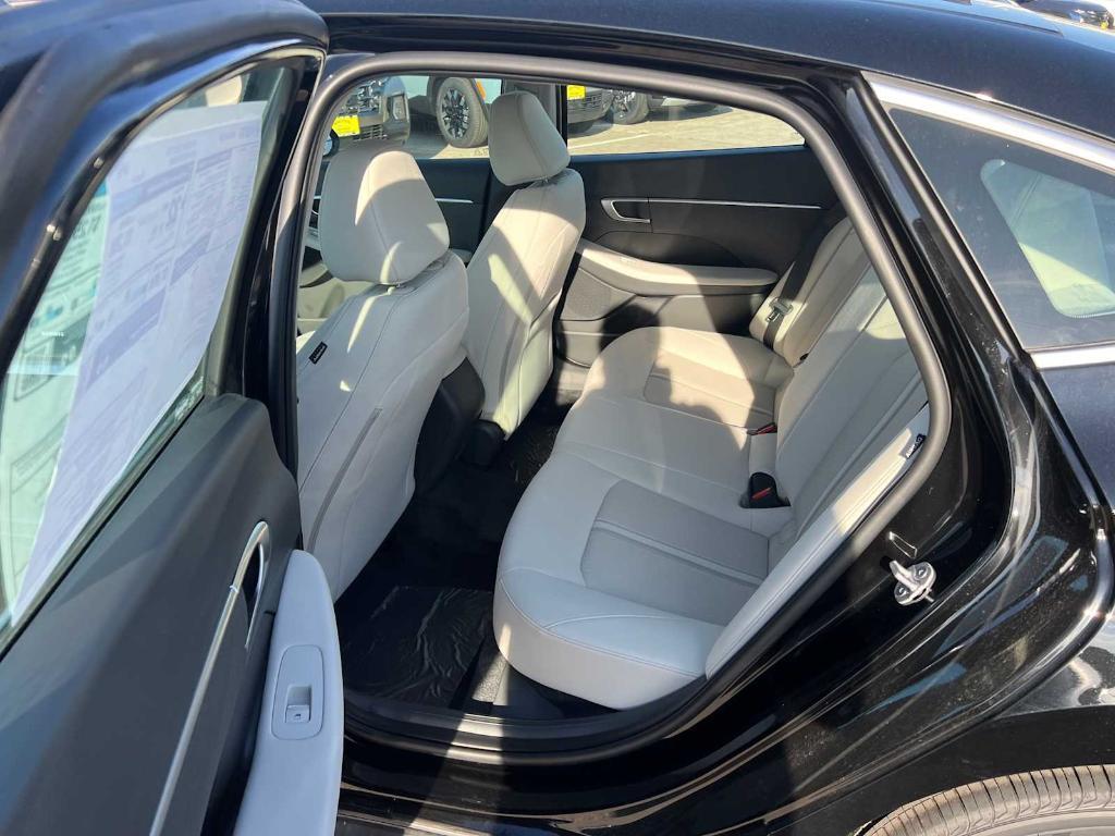 new 2025 Hyundai Sonata car, priced at $24,259