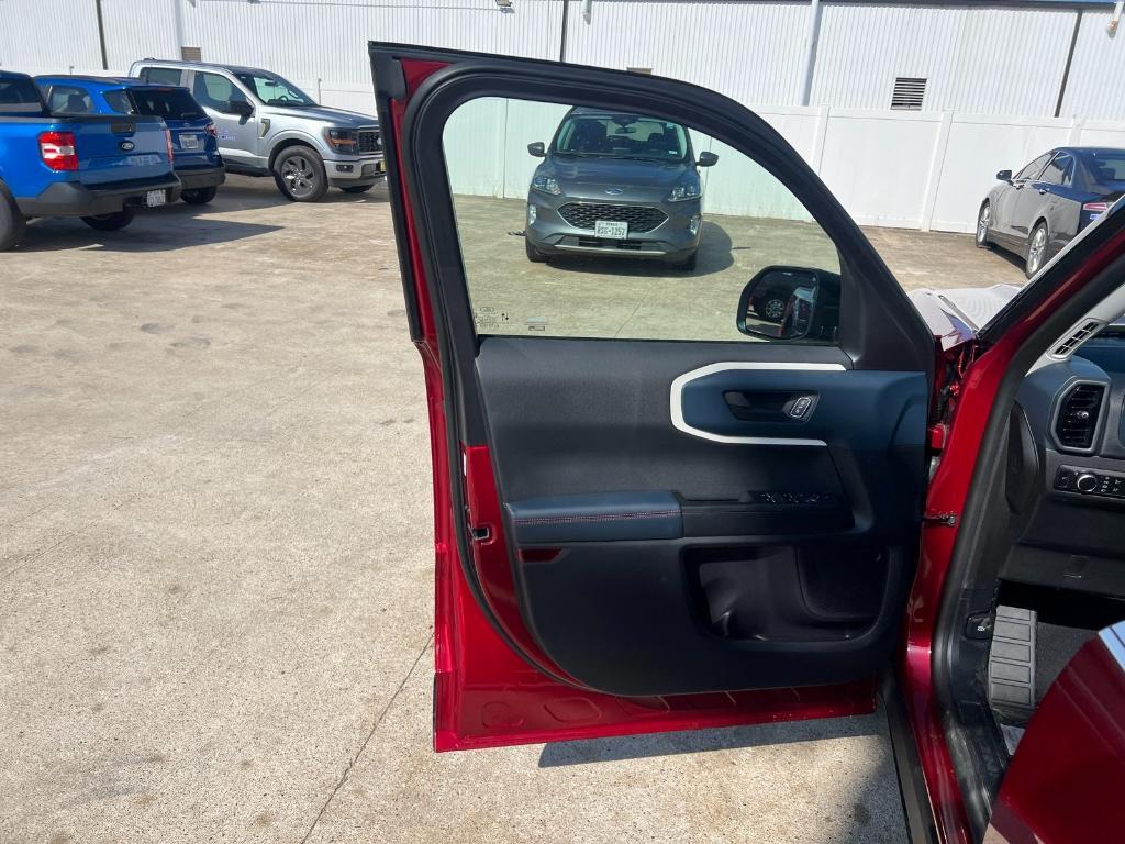 new 2025 Ford Bronco Sport car, priced at $31,485