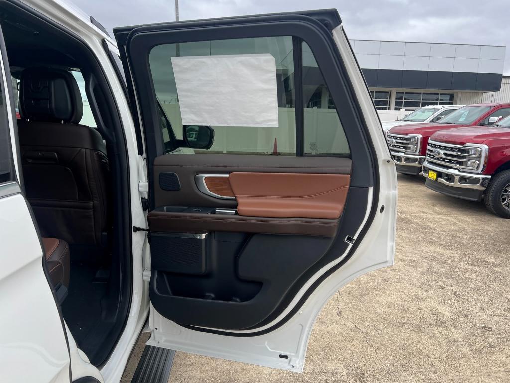 new 2026 Ford Expedition car, priced at $87,650