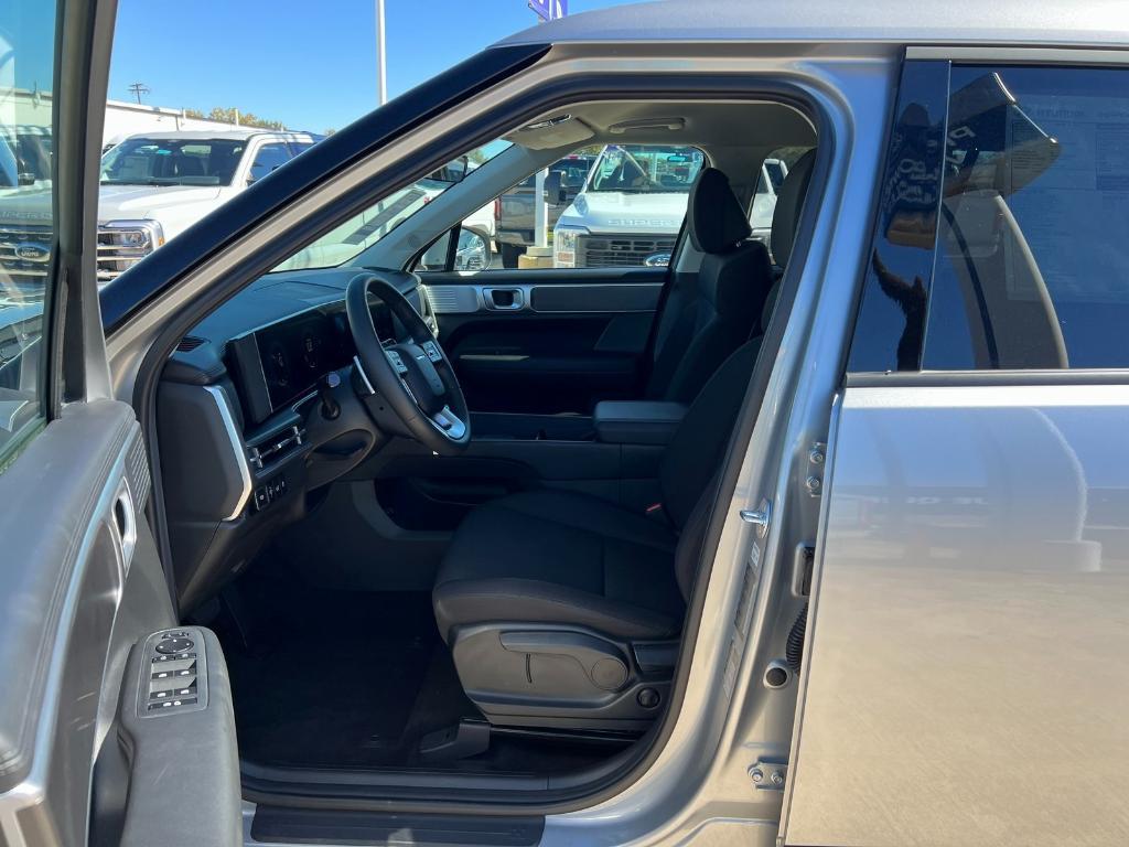 new 2025 Hyundai Santa Fe car, priced at $35,097