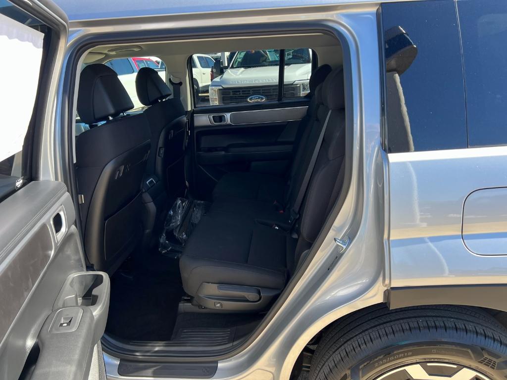 new 2025 Hyundai Santa Fe car, priced at $35,097