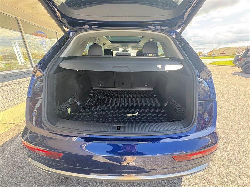 used 2022 Audi Q5 car, priced at $27,993