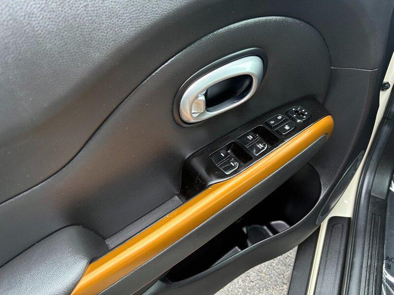 used 2016 Kia Soul car, priced at $13,947